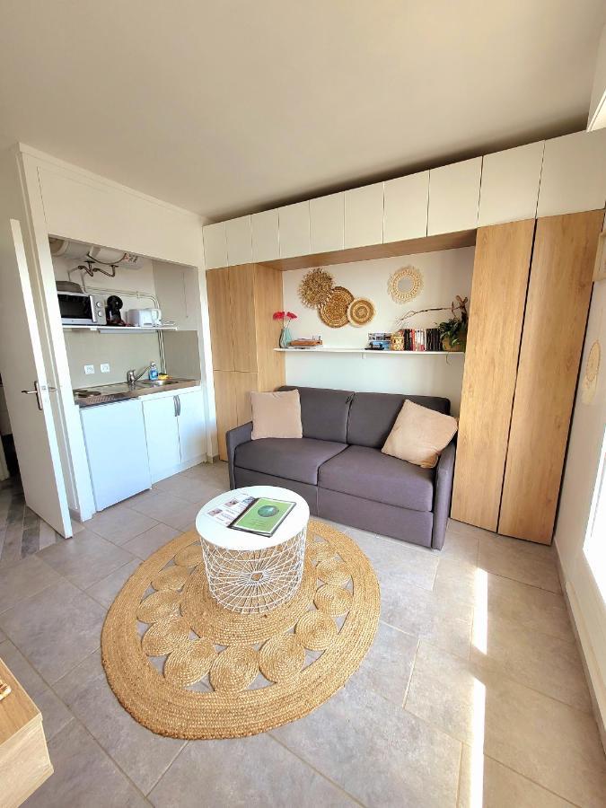 M2M Studio Magnifique Vue Mer - Avec Balcon - Les Pieds Dans L Eau! Blonville-sur-Mer Exterior foto