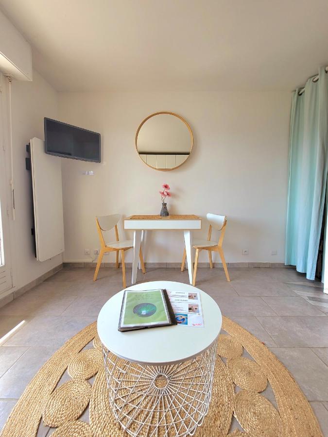 M2M Studio Magnifique Vue Mer - Avec Balcon - Les Pieds Dans L Eau! Blonville-sur-Mer Exterior foto