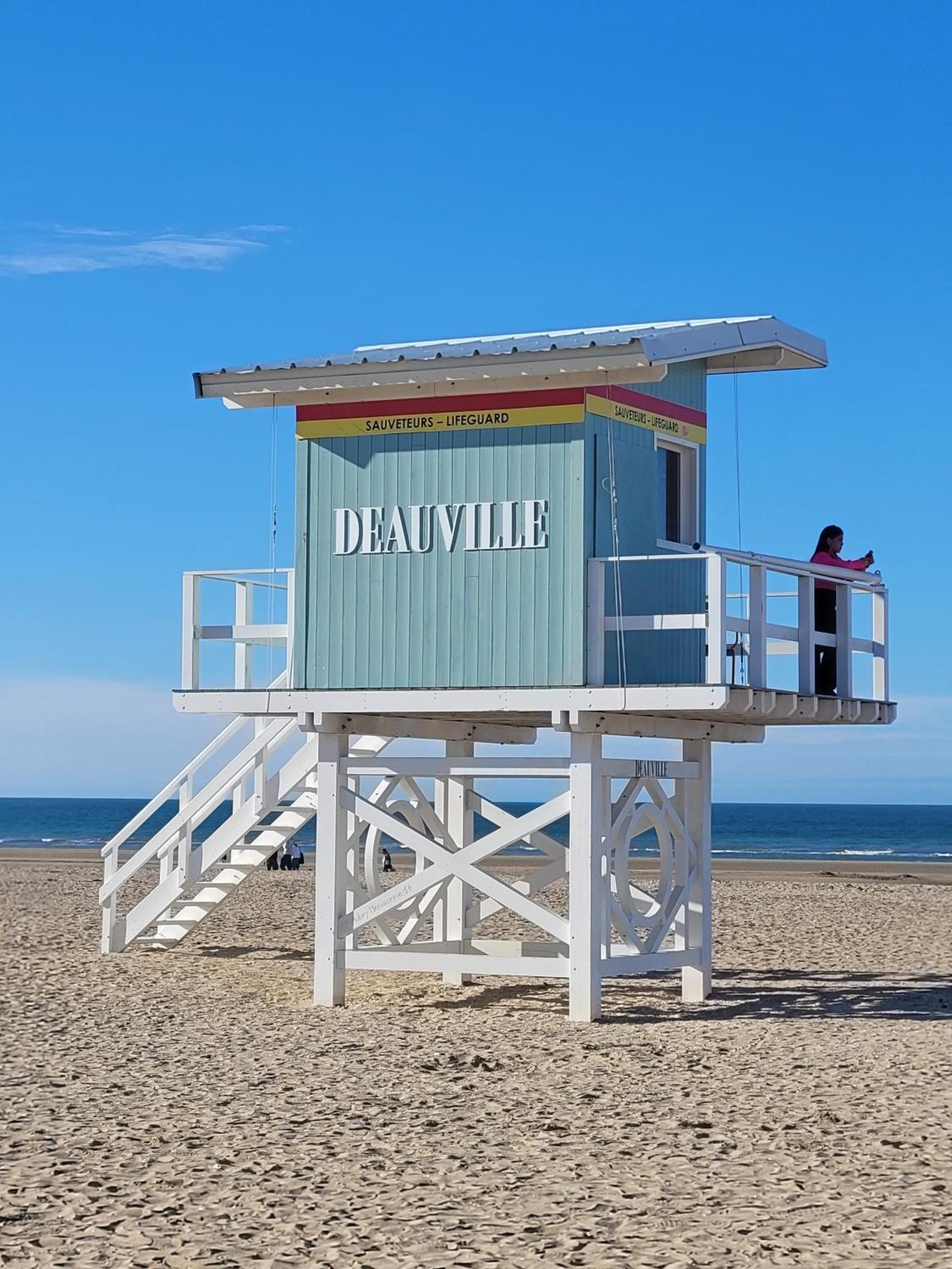 M2M Studio Magnifique Vue Mer - Avec Balcon - Les Pieds Dans L Eau! Blonville-sur-Mer Exterior foto